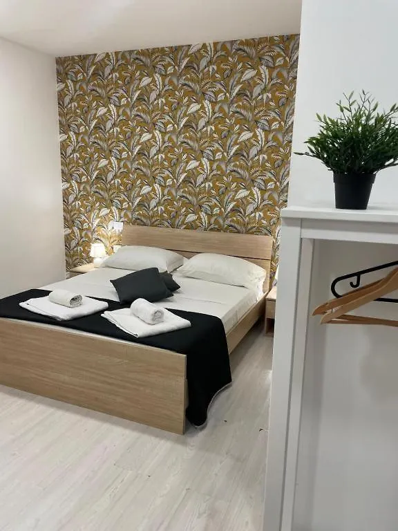 Central Rooms 128 Palermo Guest house